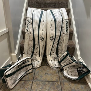 34" Reebok Premier 4 Regular Goalie Full Set Pro Stock (Used)