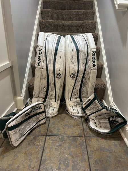 34" Reebok Premier 4 Regular Goalie Full Set Pro Stock (Used)