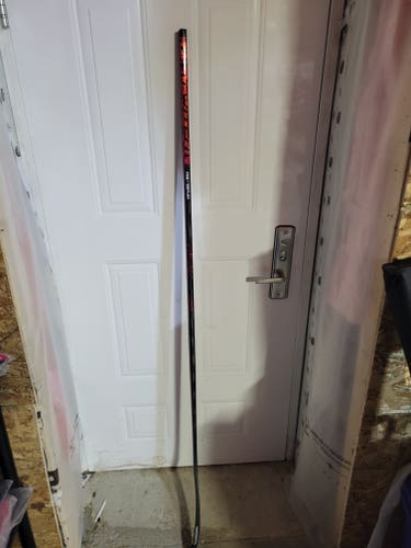 Senior Bauer Twitch Left Hand Hockey Stick P88 (New)