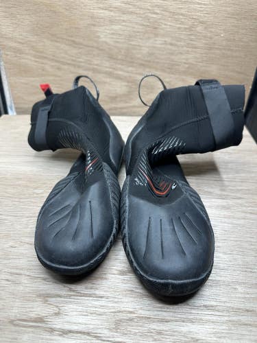 O'Neill Heat 3mm Round Toe Cold Water Surf Boots - 10 / Black