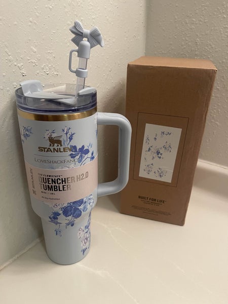 Stanley LoveShackFacncy Tumbler 40oz Blue Flower