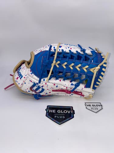 2026 Wilson A2000 12 1/2” RHT T125 Fastpitch Softball Glove New Release