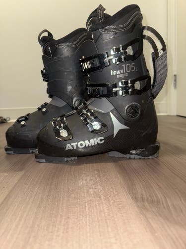Atomic Hawx Magna 105s W Ski boots 25/25.5