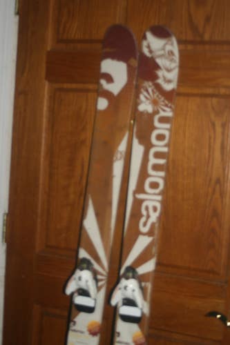 All Mountain 182 cm Salomon Twin Tip  Skis With Salomon Bindings