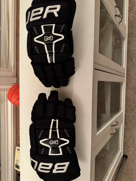 Bauer Gloves 14" (Used)
