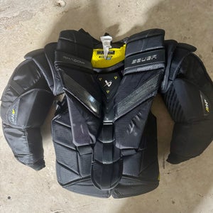 Large Shadow Goalie Chest Protector (Used)