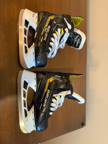 Bauer Supreme M4 Hockey Skates Regular Width 12 (Used)