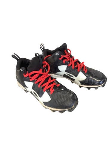 Used Under Armour Adult FB Cleats Black Senior 8 11479-S000406045