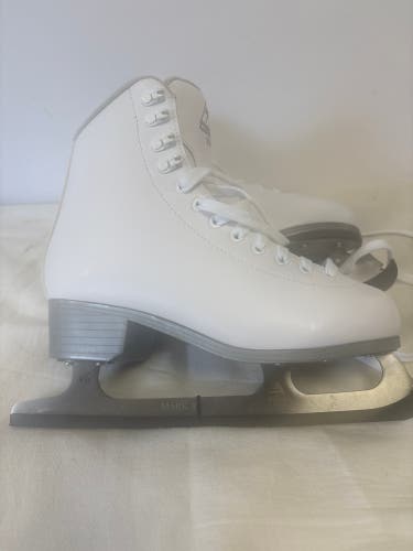 Jackson Ultima Figure Skates B Adult 7 (New)