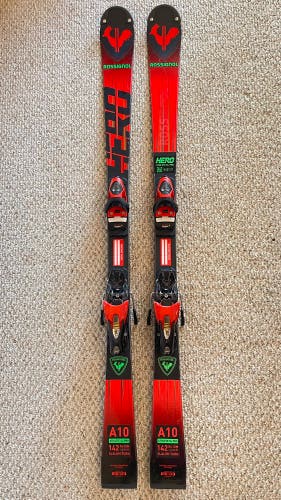 Rossignol Hero Athlete SL 142cm Racing With Look SPX 10 Bindings (Used)