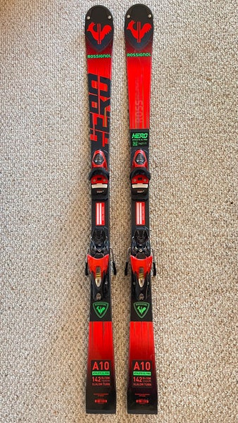 Rossignol Hero Athlete SL 142cm Racing With Look SPX 10 Bindings (Used)