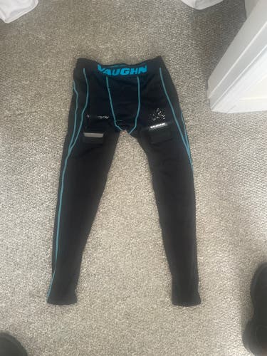 Senior Large Vaughn Hockey Goalie Pants (Used)