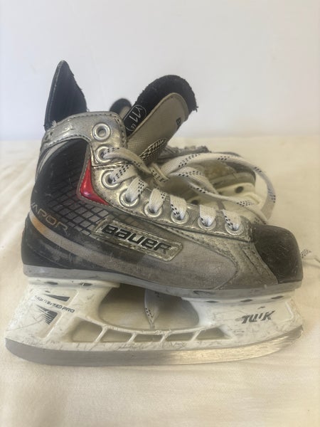 Bauer Vapor X:20 Hockey Skates Extra Wide Width 11 (Used)
