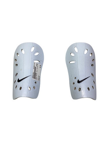 Used Nike Soccer Shin Guards Adult White LG 11347-S000257257