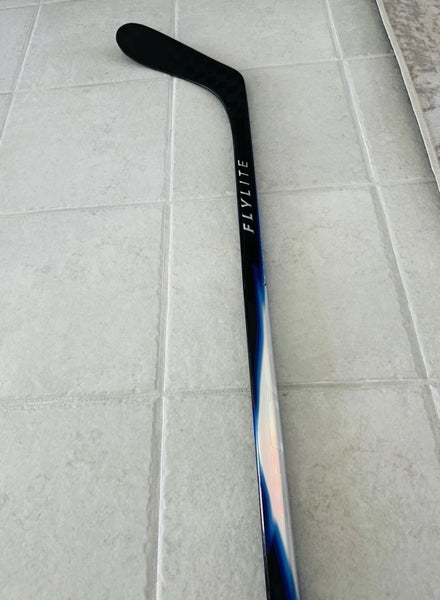 Bauer Vapor Flylite P28 77 Flex LHSenior Hockey Stick