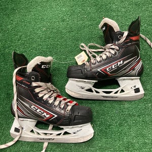 CCM JetSpeed Xtra Pro Hockey Skates | Intermediate 4.5 (Regular)