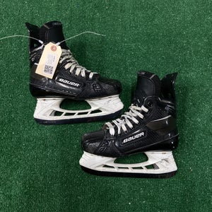 Bauer Supreme UltraSonic Hockey Skates | Intermediate 4 (Used)