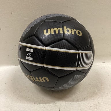 Used Umbro NFHS All Size Soccer Ball Black 5 11725-S000492788