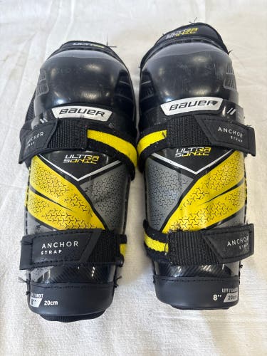 Youth Bauer Supreme ultrasonic 8" Shin Pads (Used)