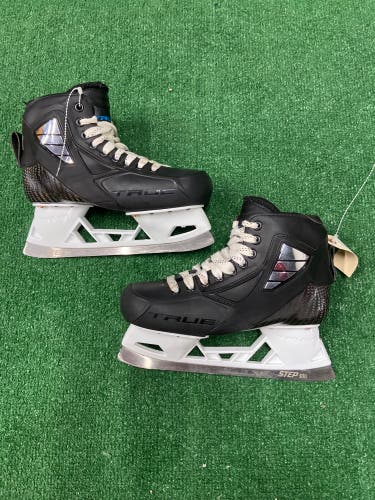 True Hockey Goalie Skates | Senior 8 (Regular)
