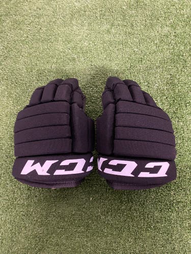 Junior CCM Gloves 10" (Used)