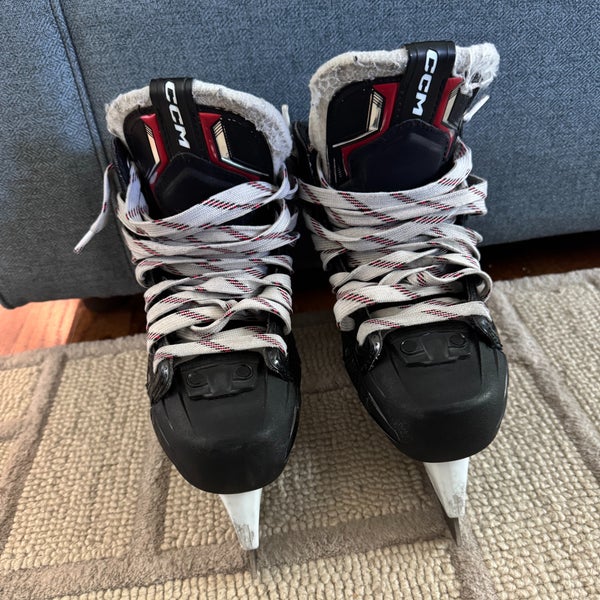 CCM EFLEX 6.9 Hockey Goalie Skates Regular Width Size 3 (Used)