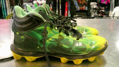 Used Under Armour CLEAT BB/SB Cleats Green Junior 06 11868-S000065378