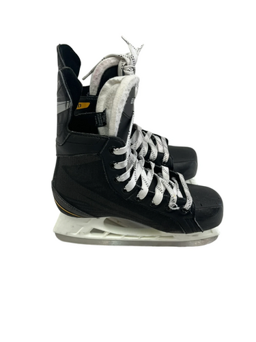 Used Bauer SUPREME 140 Junior Hockey Skate Junior 04 11692-S000142610