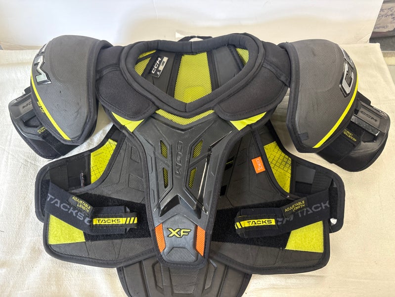 Men's Large Junior CCM Tacks XF 80 Shoulder Pads (Used)