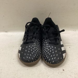 Used Adidas Soccer Indoor Shoes Black Junior 01.5 11725-S000492519