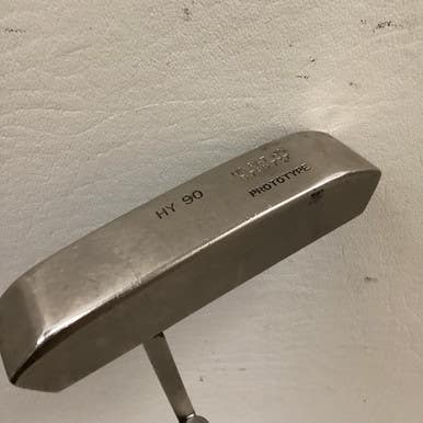 Used HY 90 Mens Putter RH 11725-S000491611