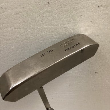 Used HY 90 Mens Putter RH 11725-S000491611