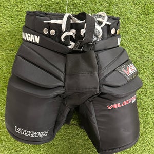 Black Intermediate Medium Vaughn Velocity V10 Hockey Goalie Pants (Used)