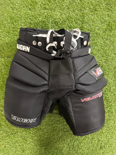 Black Intermediate Medium Vaughn Velocity V10 Hockey Goalie Pants (Used)