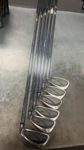 Used Wilson FAT SHAFT Mens Iron Set RH 5I-PW 11793-S000256770