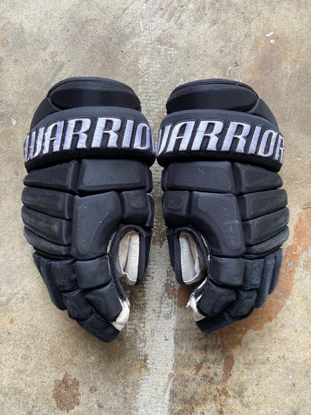 Warrior Gloves 15" Pro Stock (Used)