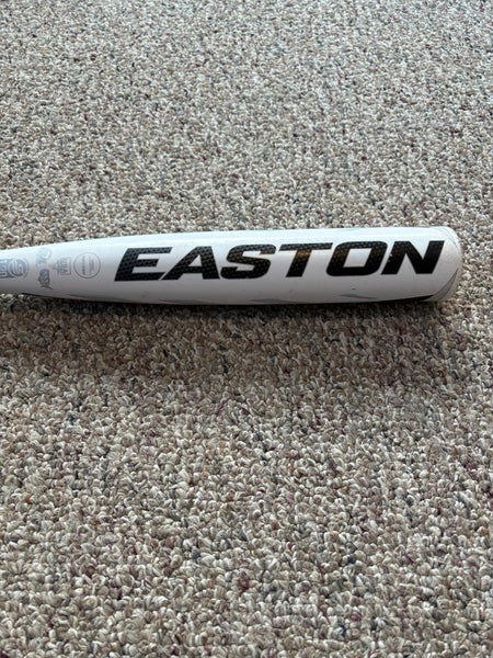 Easton Ghost Alloy Bat (-11) 16 oz 27" (Used)