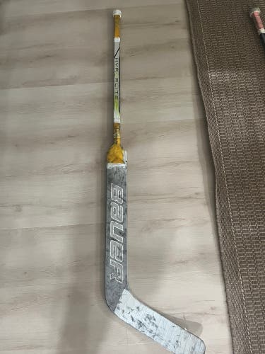 Intermediate Bauer Hyperlite 2 Regular Goalie Stick 23" Paddle (Used)