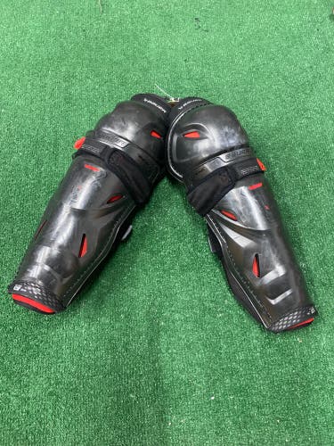 Intermediate Bauer Vapor 3X Shin Pads 14" (Used)