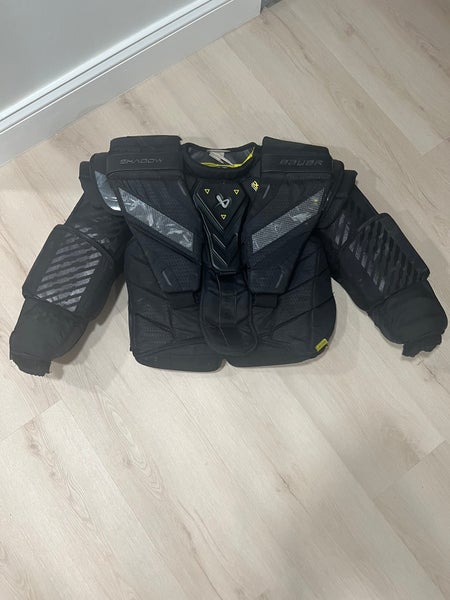 Small Bauer Shadow Goalie Chest Protector (Used)