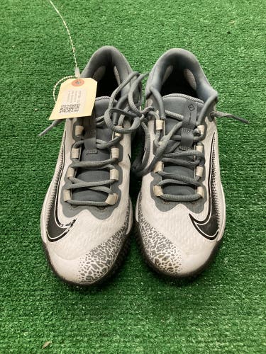 Women's Size 8.0 Nike Huarache Elite 4 Softball Turf Shoes