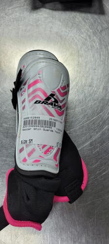 Used Soccer Shin Guards Junior None LG 11497-S000152858