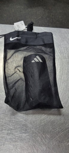 Used Adidas Soccer Shin Guards Youth Black SM 11497-S000152846