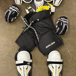 Youth Medium Bauer Supreme S170 Starter Kit (Used)