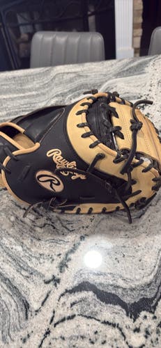 2023 Rawlings Heart of the Hide RH Catcher's Baseball Glove 34" (Used)