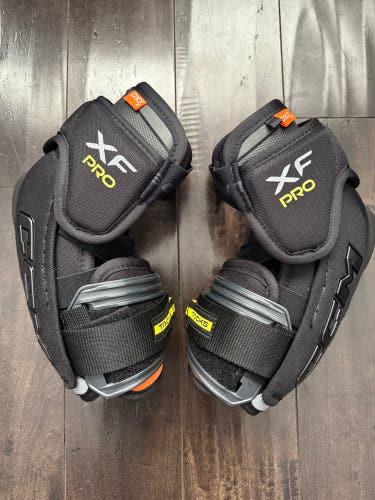 New CCM Tacks XF Pro Elbow Pads Senior Medium