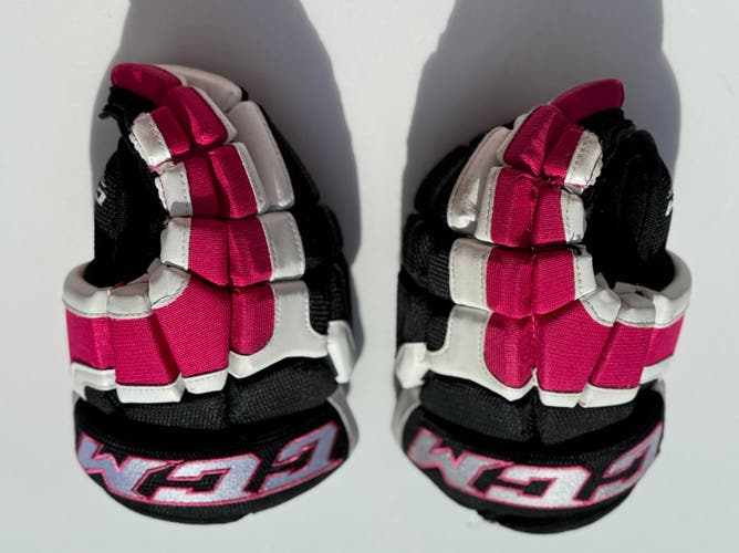 CCM Gloves 10" (Used)