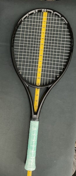 Solinco Blackout 300 XTD Grip Size 3.  Modified 27.25