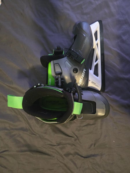 Bauer Konekt Hockey Goalie Skates Size 4 (Used)