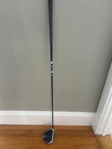 Men's 2021 TaylorMade SIM2 Max Right Handed Driver Regular Flex 9 Loft (Used)